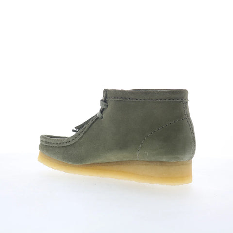 Clarks Wallabee Boot 26179160 Womens Green Suede Lace Up Chukkas Boots