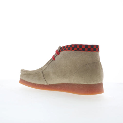 Clarks Wallabee Evo Stranger Things 26181028 Mens Beige Suede Chukkas Boots