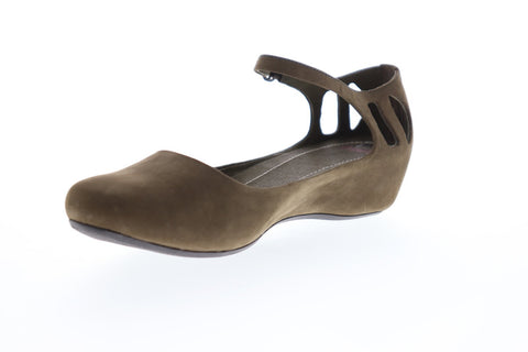 Camper Sinuosa 21620-011 Womens Brown Suede Slip On Flip-Flops Sandals Shoes