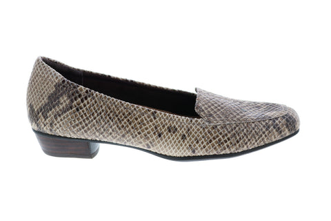 Clarks Timeless 26064133 Womens Gray Leather Slip On Ballet Flats Shoes