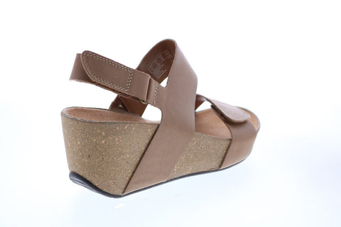 Clarks Festival Gold 26106501 Womens Pink Leather Slip On Ballet Flats Shoes