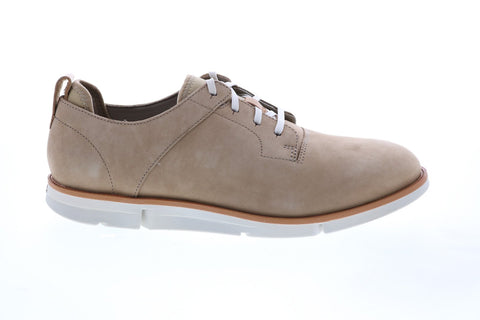 Clarks Trigen Walk Plain Toe Mens Brown Wide Nubuck Oxfords Plain Toe Shoes
