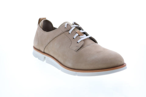 Clarks Trigen Walk Plain Toe Mens Brown Wide Nubuck Oxfords Plain Toe Shoes