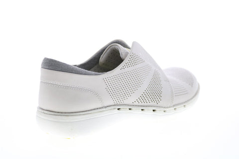 Clarks Un Voltra 26117828 Womens White Wide Leather Oxford Flats Shoes