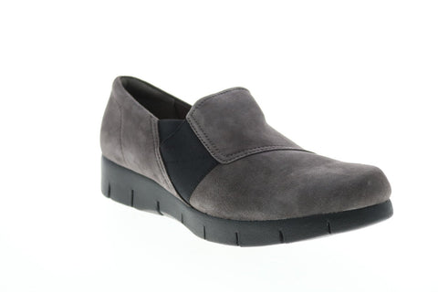 Clarks Daelyn Monarch 26130733 Womens Gray Nubuck Loafer Flats Shoes