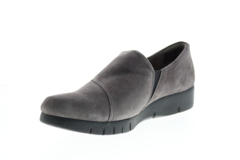 Clarks Daelyn Monarch 26130733 Womens Gray Nubuck Loafer Flats Shoes