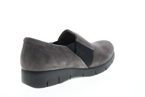 Clarks Daelyn Monarch 26130733 Womens Gray Nubuck Loafer Flats Shoes