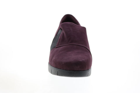 Clarks Daelyn Monarch 26130734 Womens Purple Wide Nubuck Loafer Flats Shoes
