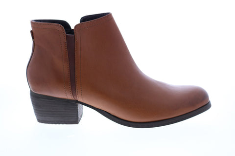 Clarks Maypearl Ramie 26138391 Womens Brown Leather Ankle & Booties Boots