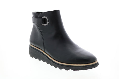 Clarks Sharon Spring 26144296 Womens Black Leather Zipper Ankle & Booties Boots