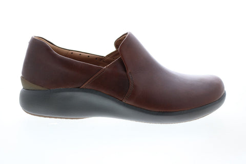 Clarks Un Loop 2 Step 26144579 Womens Brown Leather Loafer Flats Shoes