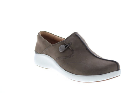 Clarks Un Loop 2 Walk 26144761 Womens Brown Nubuck Loafer Flats Shoes
