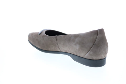 Clarks Un Darcey Way 26144966 Womens Brown Suede Loafer Flats Shoes