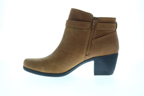 Clarks Un Lindel Lo 26145191 Womens Brown Leather Ankle & Booties Boots