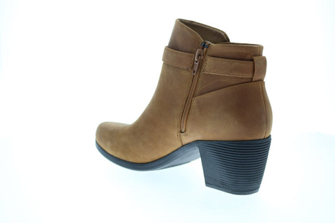 Clarks Un Lindel Lo 26145191 Womens Brown Leather Ankle & Booties Boots