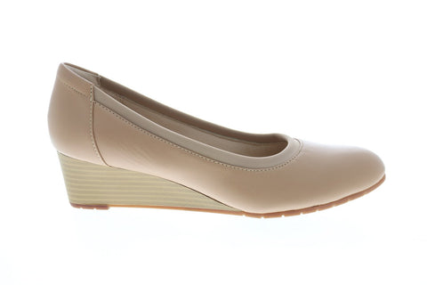 Clarks Mallory Berry 26145335 Womens Beige Leather Ballet Flats Shoes