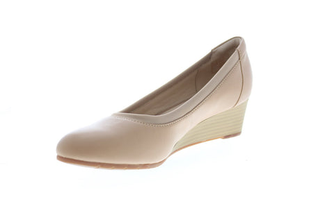 Clarks Mallory Berry 26145335 Womens Beige Leather Ballet Flats Shoes