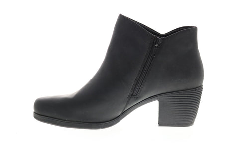 Clarks Un Lindel Zip 26145612 Womens Black Leather Ankle & Booties Boots