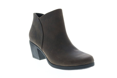 Clarks Un Lindel Zip 26145613 Womens Brown Leather Ankle & Booties Boots