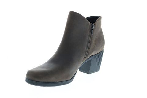 Clarks Un Lindel Zip 26145613 Womens Brown Leather Ankle & Booties Boots