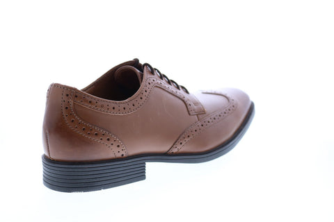 Clarks Tilden Wing Mens Brown Oxfords & Lace Ups Wingtip & Brogue Shoes