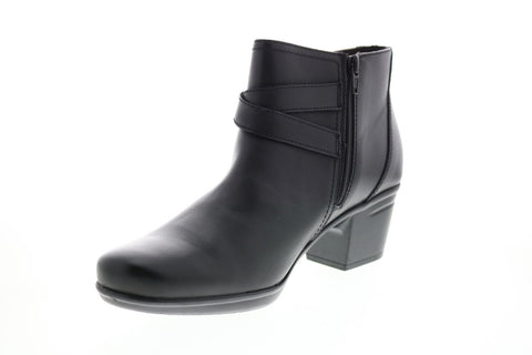 Clarks Emslie Cyndi 26146957 Womens Black Leather Ankle & Booties Boots