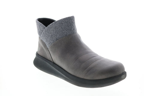Clarks Sillian 2.0 Dusk 26146973 Womens Gray Wide Ankle & Booties Boots