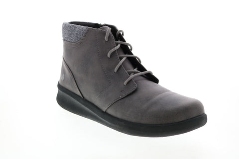 Clarks Sillian2.0 Way 26146974 Womens Gray Canvas Lace Up Chukkas Boots