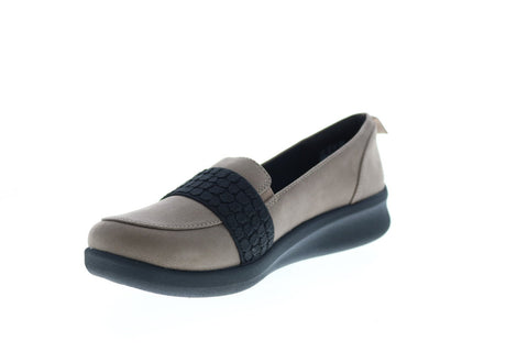 Clarks Sillian 2.0 Zest 26147376 Womens Brown Canvas Slip On Loafer Flats Shoes
