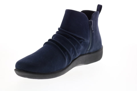 Clarks Sillian Gemma 26149623 Womens Blue Wide Canvas Ankle & Booties Boots
