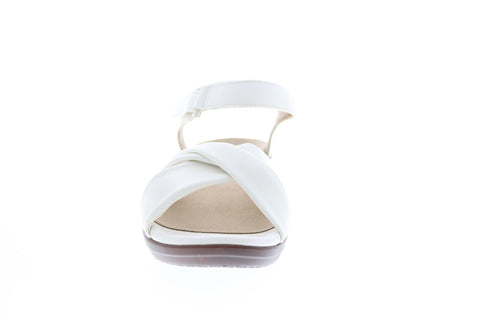 Clarks Loomis Chloe 26150034 Womens White Wide Slingback Sandals Shoes