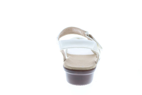 Clarks Loomis Chloe 26150034 Womens White Wide Slingback Sandals Shoes