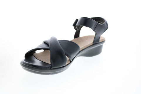 Clarks Loomis Chloe Synthetic 26150035 Womens Black Strap Sandals Shoes
