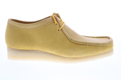Clarks Wallabee 26154742 Mens Yellow Suede Lace Up Chukkas Boots