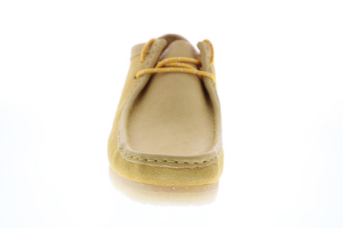 Clarks Wallabee 26154742 Mens Yellow Suede Lace Up Chukkas Boots