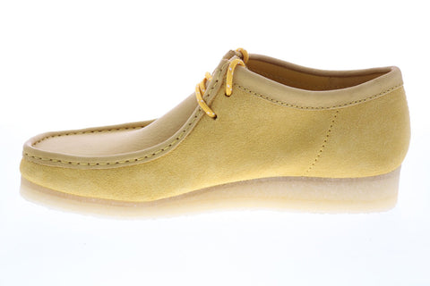 Clarks Wallabee 26154742 Mens Yellow Suede Lace Up Chukkas Boots