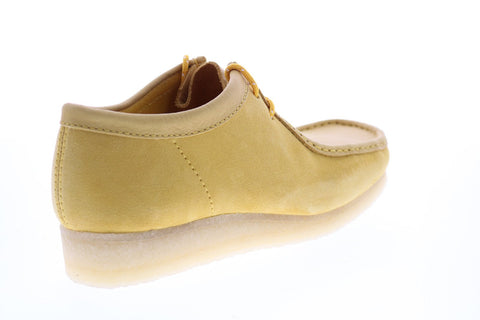Clarks Wallabee 26154742 Mens Yellow Suede Lace Up Chukkas Boots