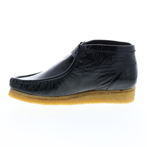 Clarks Wallabee Boot 26154804 Womens Black Patent Leather Chukkas Boots
