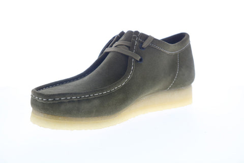 Clarks Wallabee 26155399 Mens Green Suede Lace Up Chukkas Boots