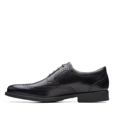 Clarks Whiddon Wing Mens Black Wide Oxfords & Lace Ups Wingtip & Brogue Shoes