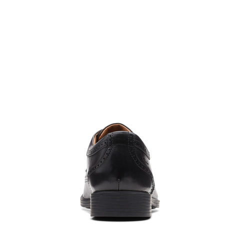 Clarks Whiddon Wing Mens Black Wide Oxfords & Lace Ups Wingtip & Brogue Shoes