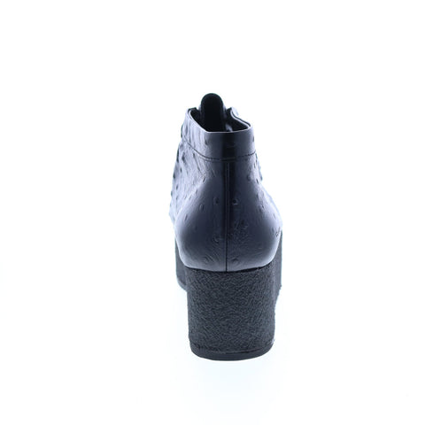 Clarks Wallabee ELVTD 26160832 Womens Black Leather Ankle & Booties Boots