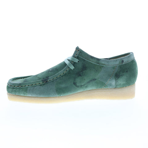 Clarks Wallabee 26164634 Mens Green Suede Lace Up Chukkas Boots