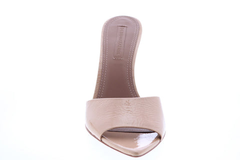 BCBG Max Azria Dana Crinkle Patent Womens Beige Pumps Heels Shoes