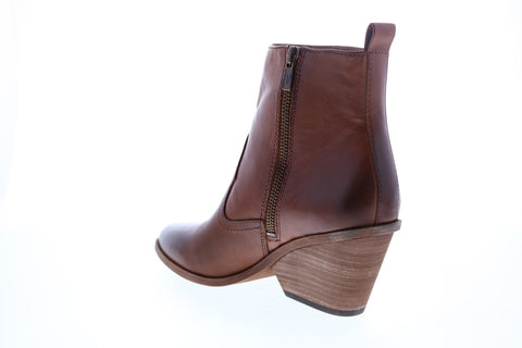 Frye Amado Wedge 71943 Womens Brown Leather Ankle & Booties Boots