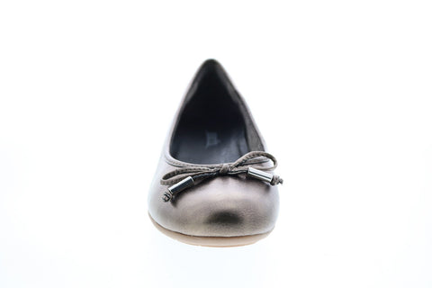 Earth Inc. Alina Womens Gray Leather Slip On Ballet Flats Shoes