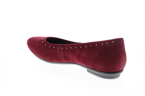 Earth Inc. Anthem Suede Womens Burgundy Suede Slip On Ballet Flats Shoes