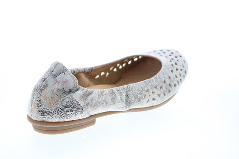 Earth Inc. Breeze Printed Leather Womens White Slip On Ballet Flats Shoes