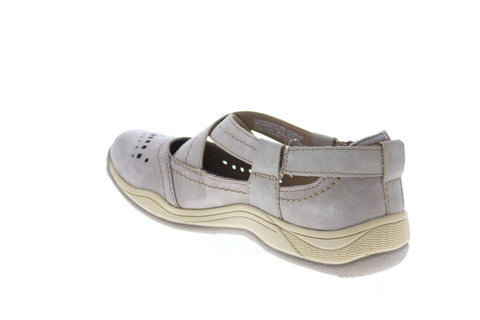 earth origins clara casey