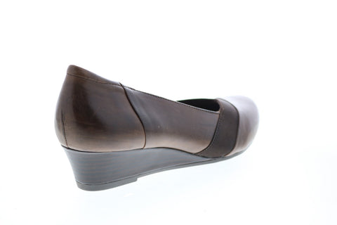Earth Inc. Elderberry Wedge Womens Brown Leather Slip On Pumps Heels Shoes